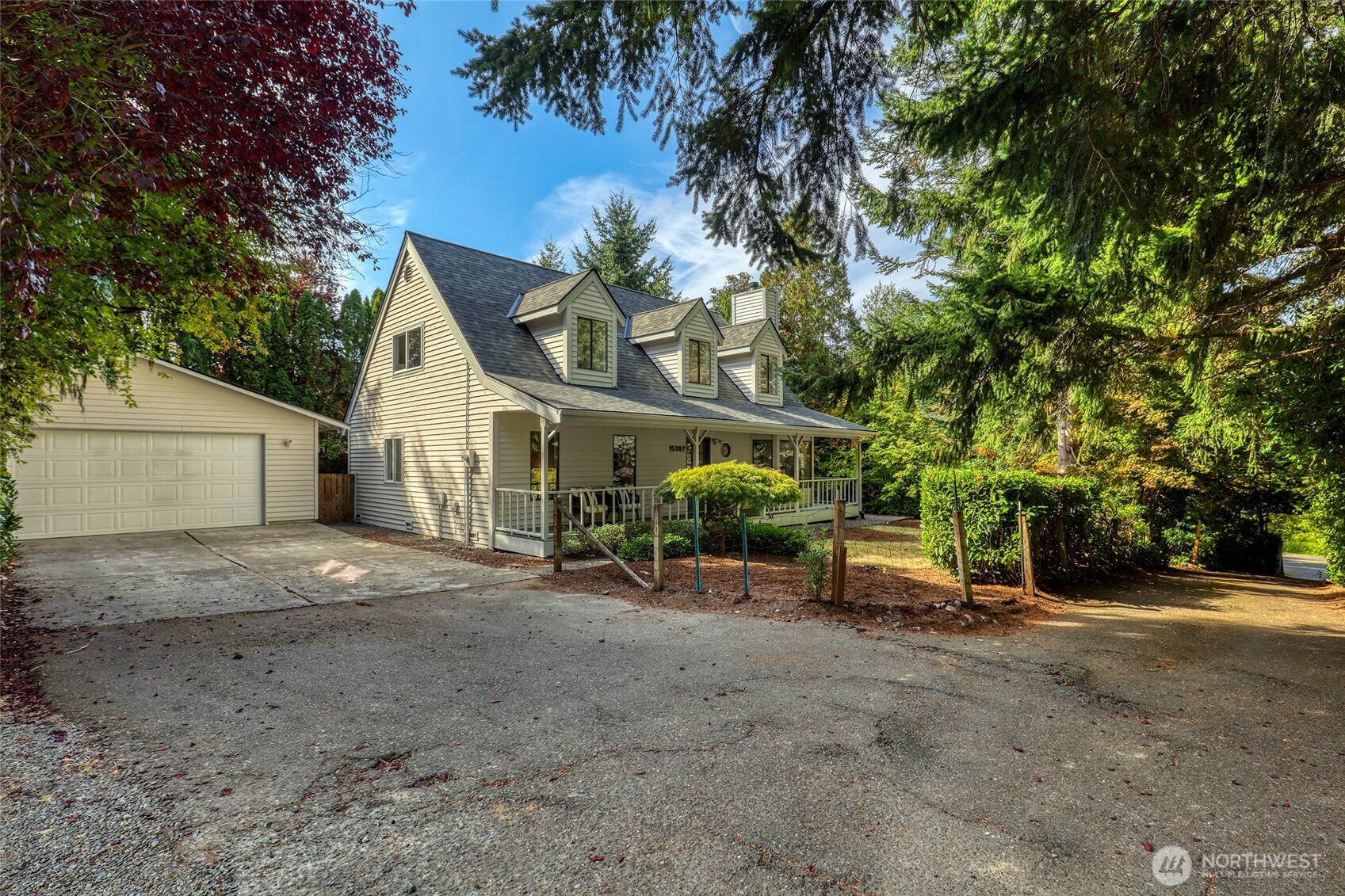 15907 48th Avenue Property Photo 25