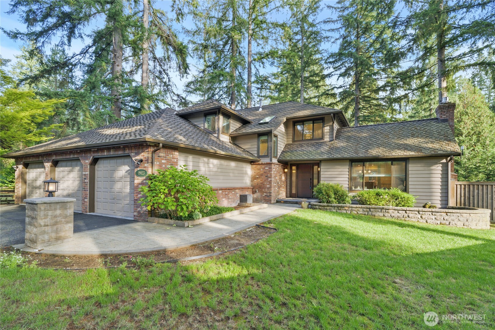 19023 Ne 132nd Street Property Photo 3