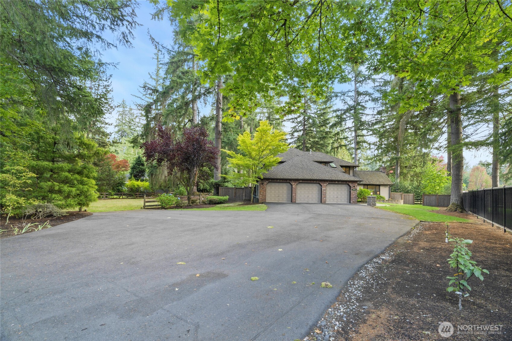 19023 Ne 132nd Street Property Photo 38