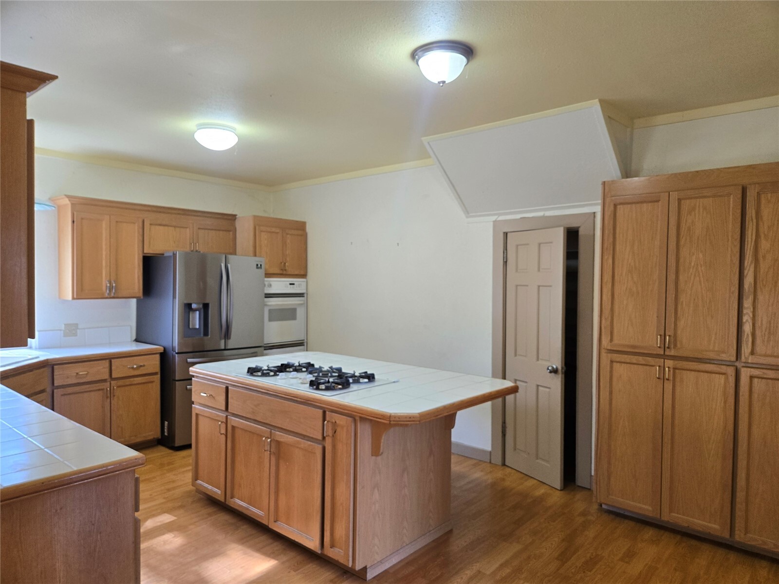 522 S Main Street Property Photo 10