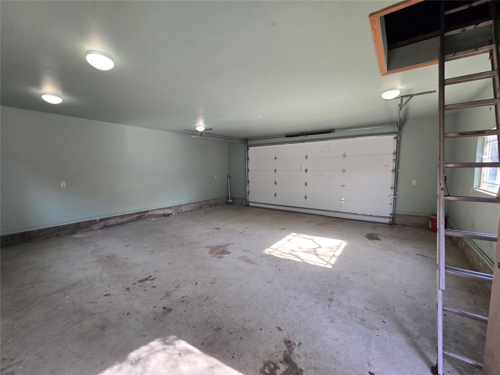 522 S Main Street Property Photo 26