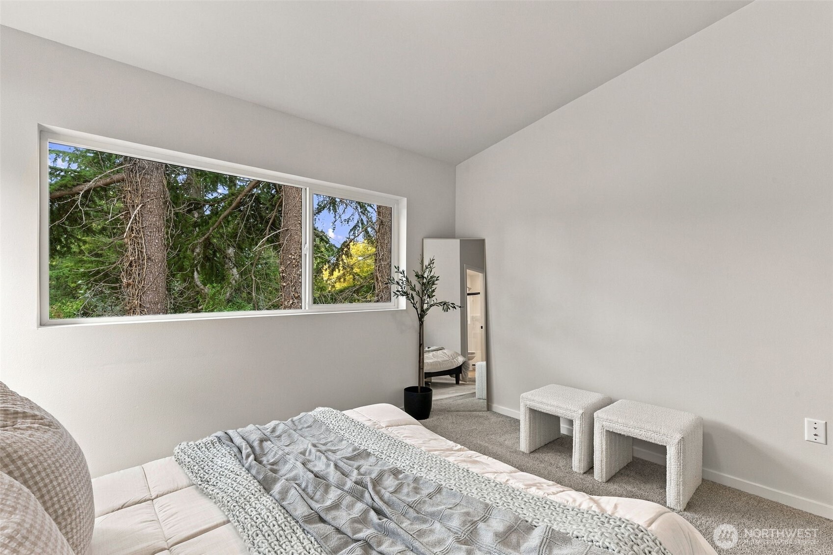 10514 Ninth Avenue Property Photo 10