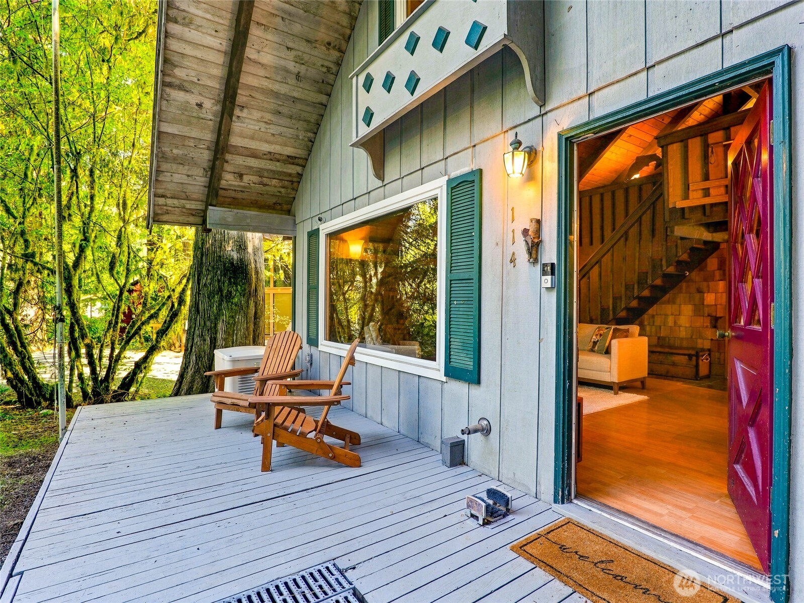 114 3rd Street Property Photo 3