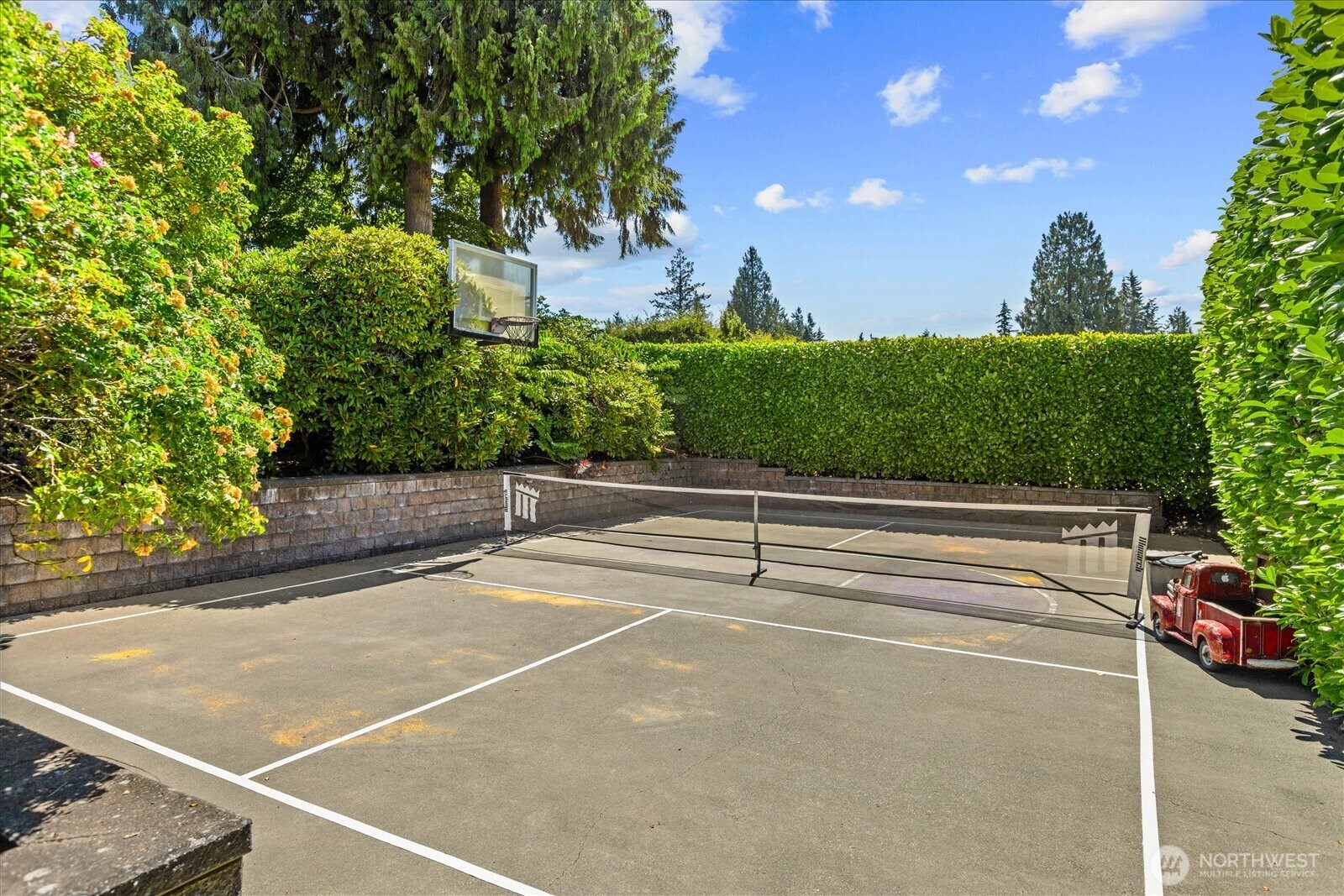 18311 8th Avenue Property Photo 5