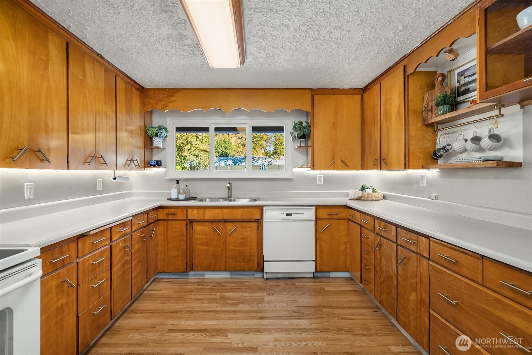 11902 21st Avenue Property Photo 18