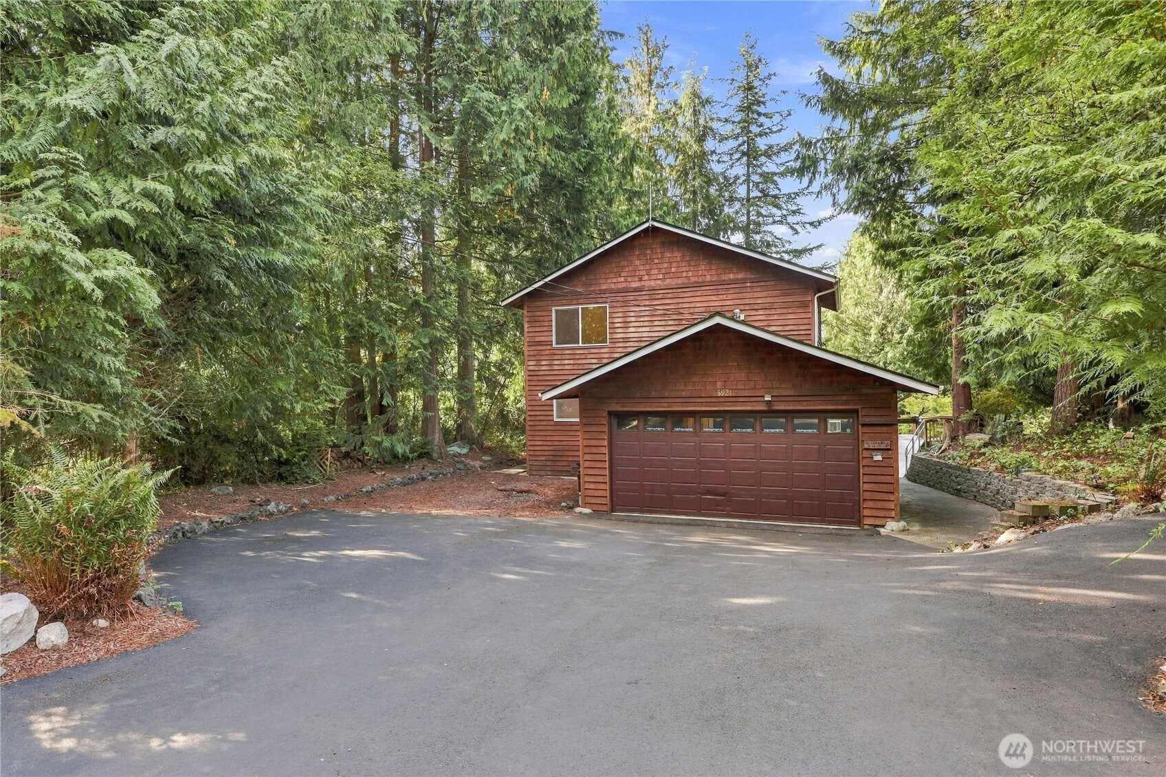 5921 Cedar Court Property Photo 2