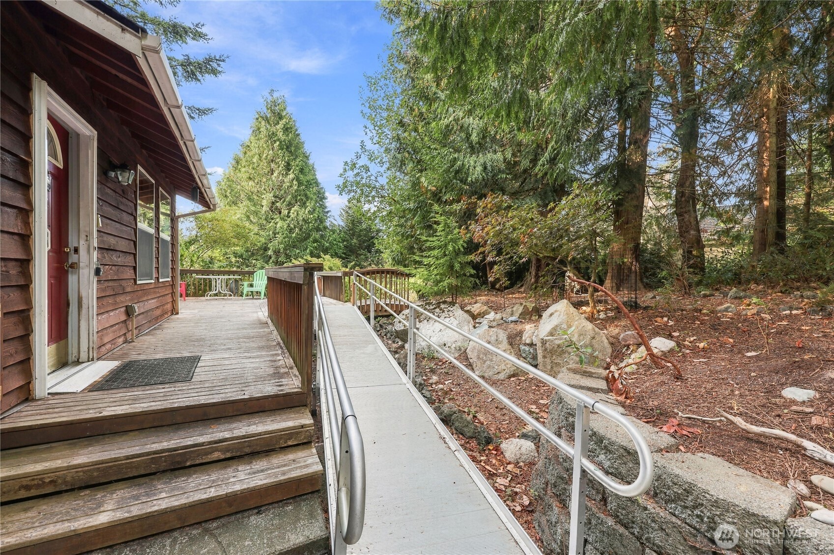 5921 Cedar Court Property Photo 9