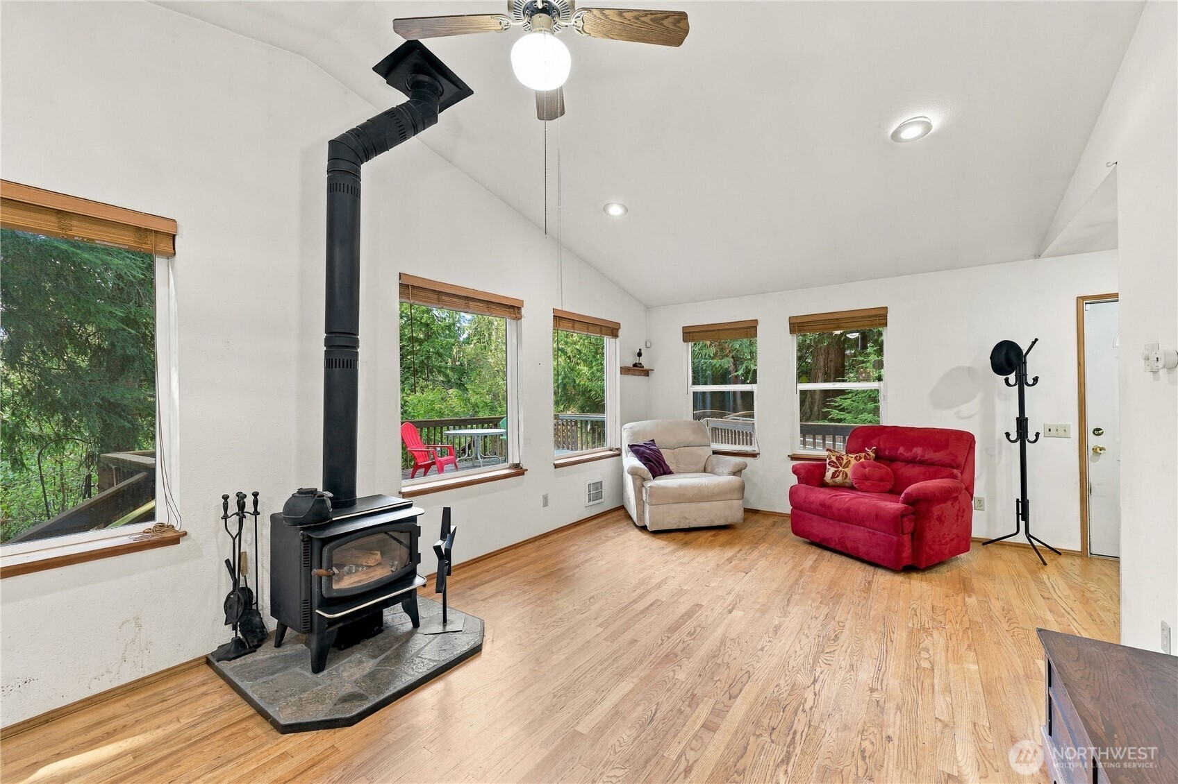 5921 Cedar Court Property Photo 16