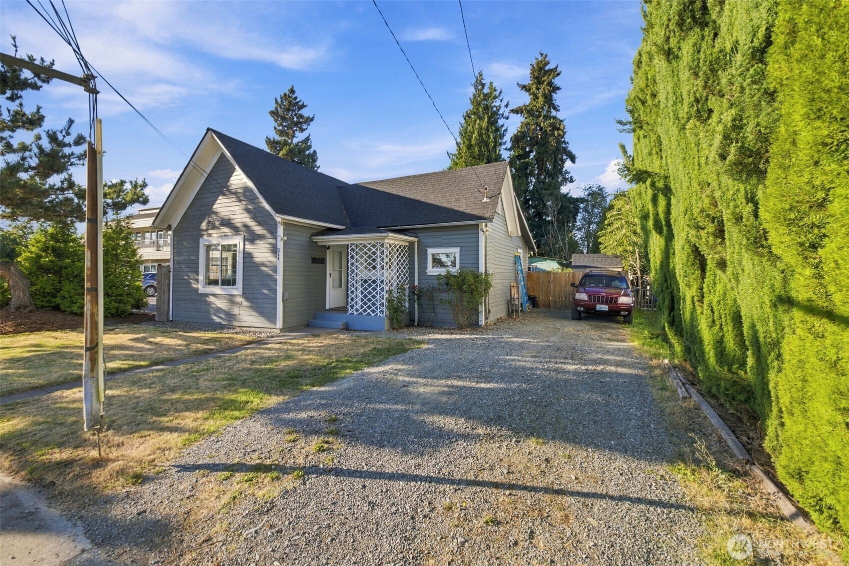 311 2nd Avenue Property Photo 34