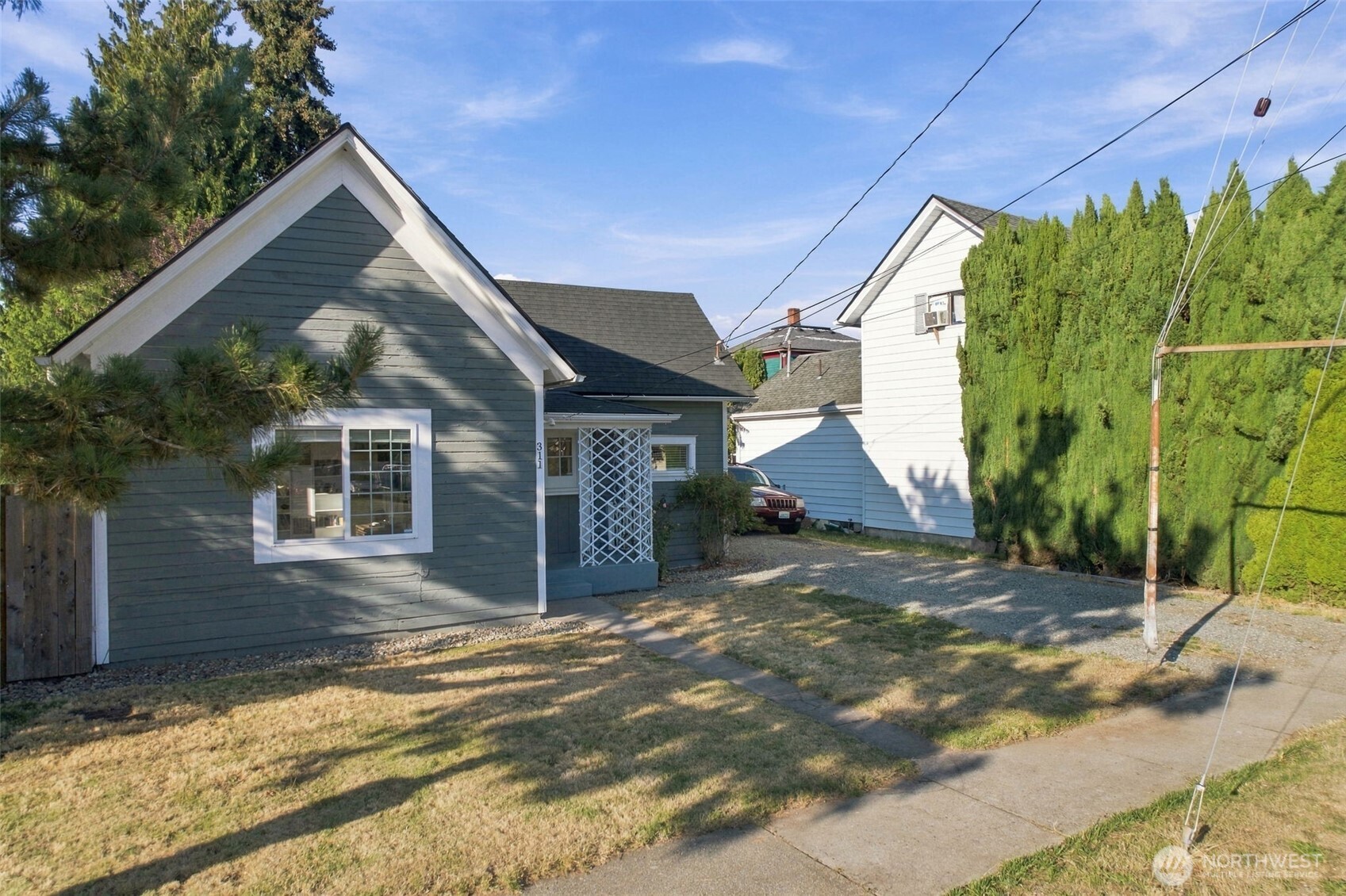 311 2nd Avenue Property Photo 38