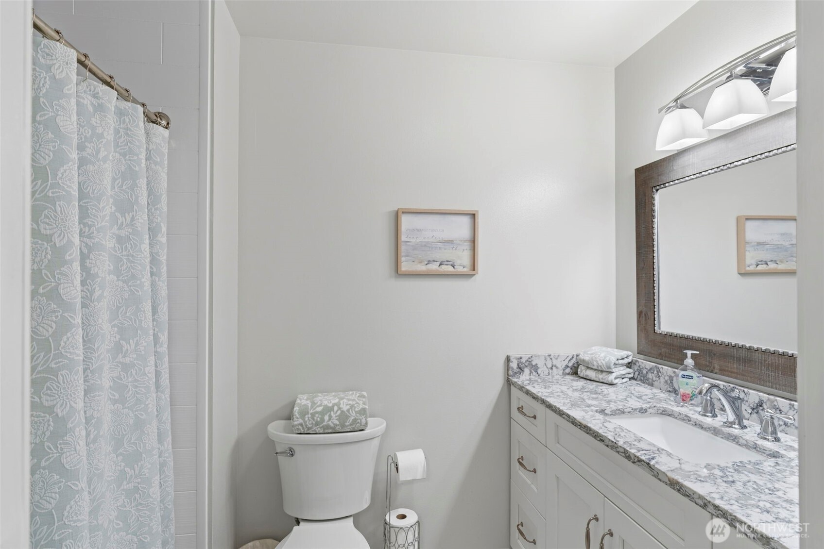 10 Clipper Lane Property Photo 19