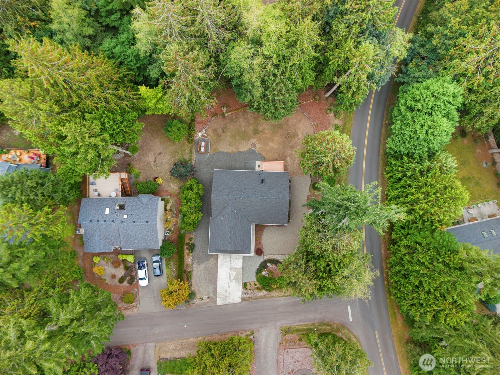 10 Clipper Lane Property Photo 26
