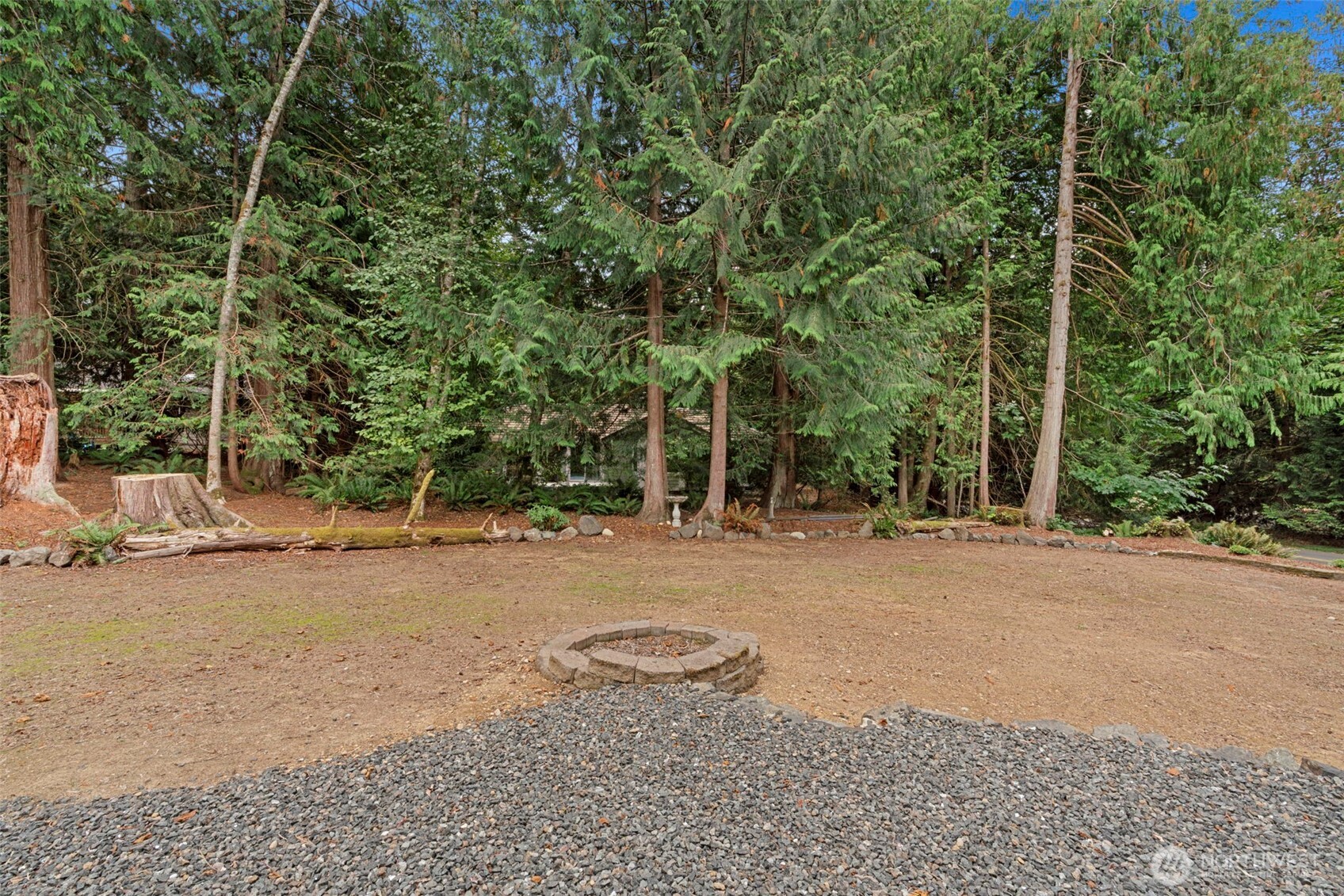 10 Clipper Lane Property Photo 28