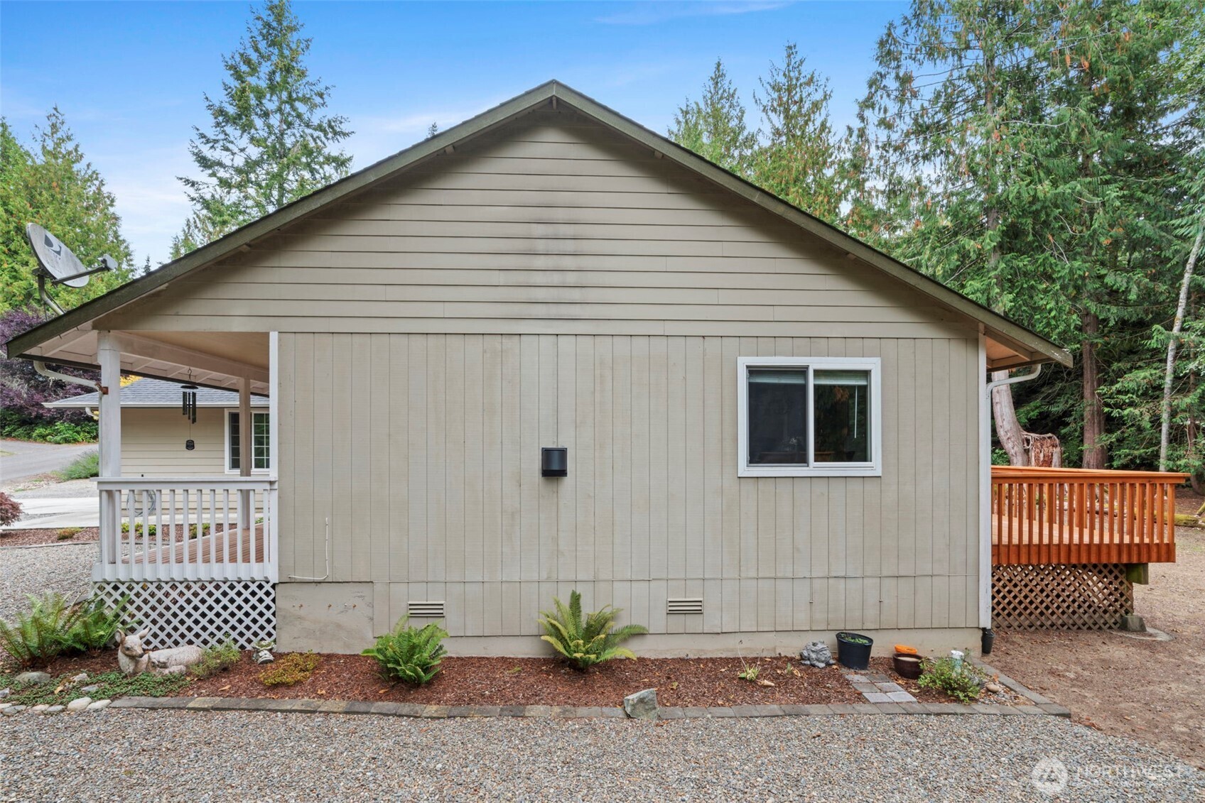 10 Clipper Lane Property Photo 36