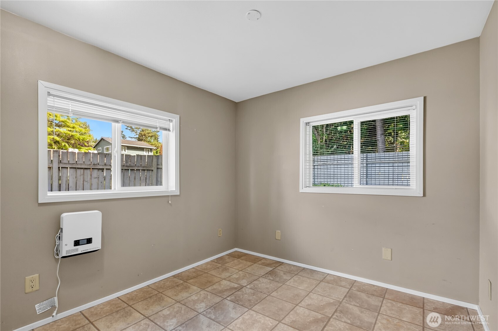 2932 E Fir Street Property Photo 21
