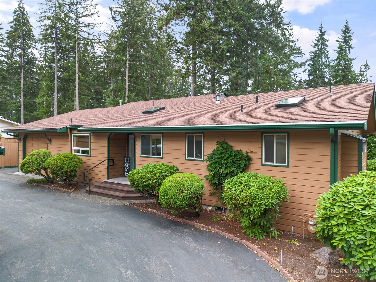 281 E Saint Andrews Drive Property Photo 1