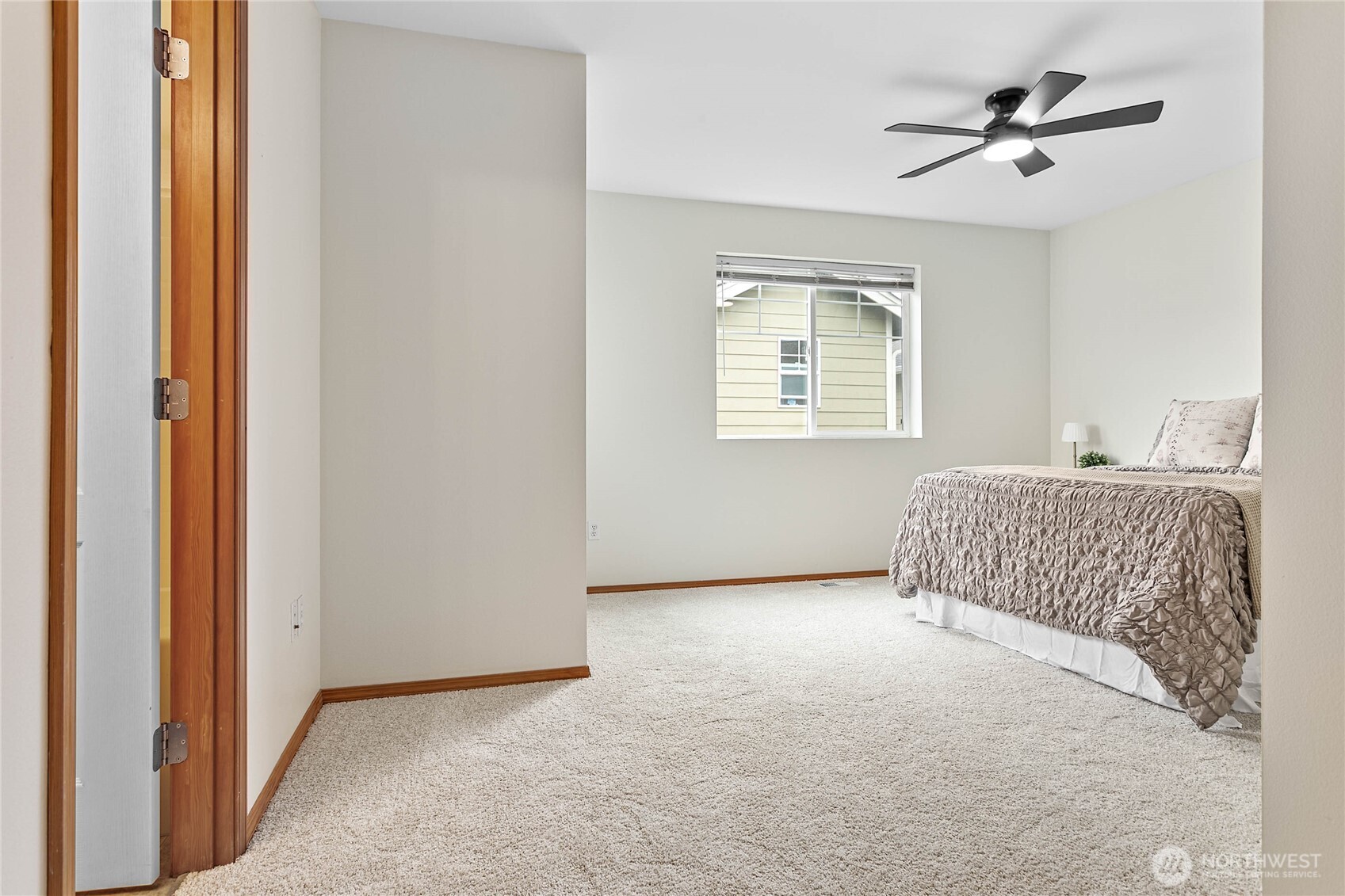 9926 2nd Place Property Photo 27