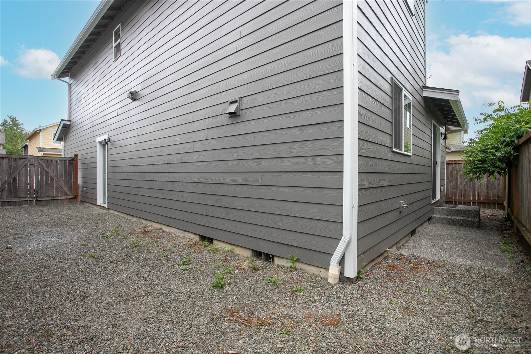 9926 2nd Place Property Photo 38