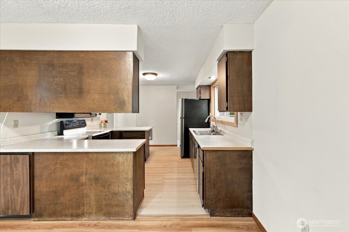 103 Electric Boulevard Property Photo 6