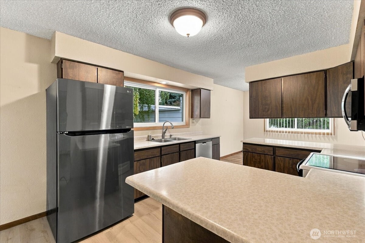 103 Electric Boulevard Property Photo 8
