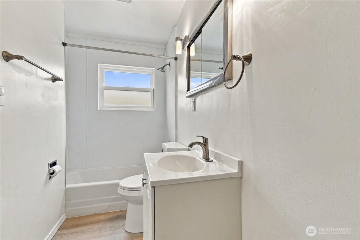 103 Electric Boulevard Property Photo 12
