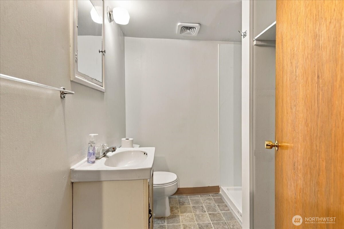 103 Electric Boulevard Property Photo 18