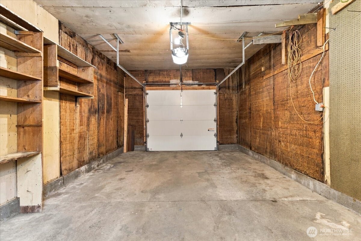 103 Electric Boulevard Property Photo 28