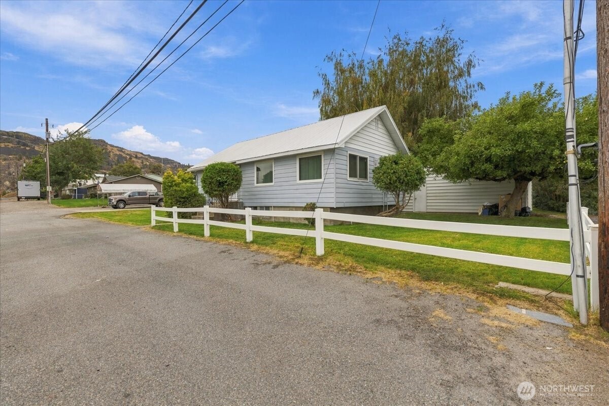 103 Electric Boulevard Property Photo 30