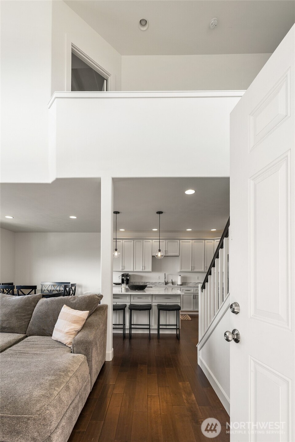 23307 Sunserra Loop Property Photo 4