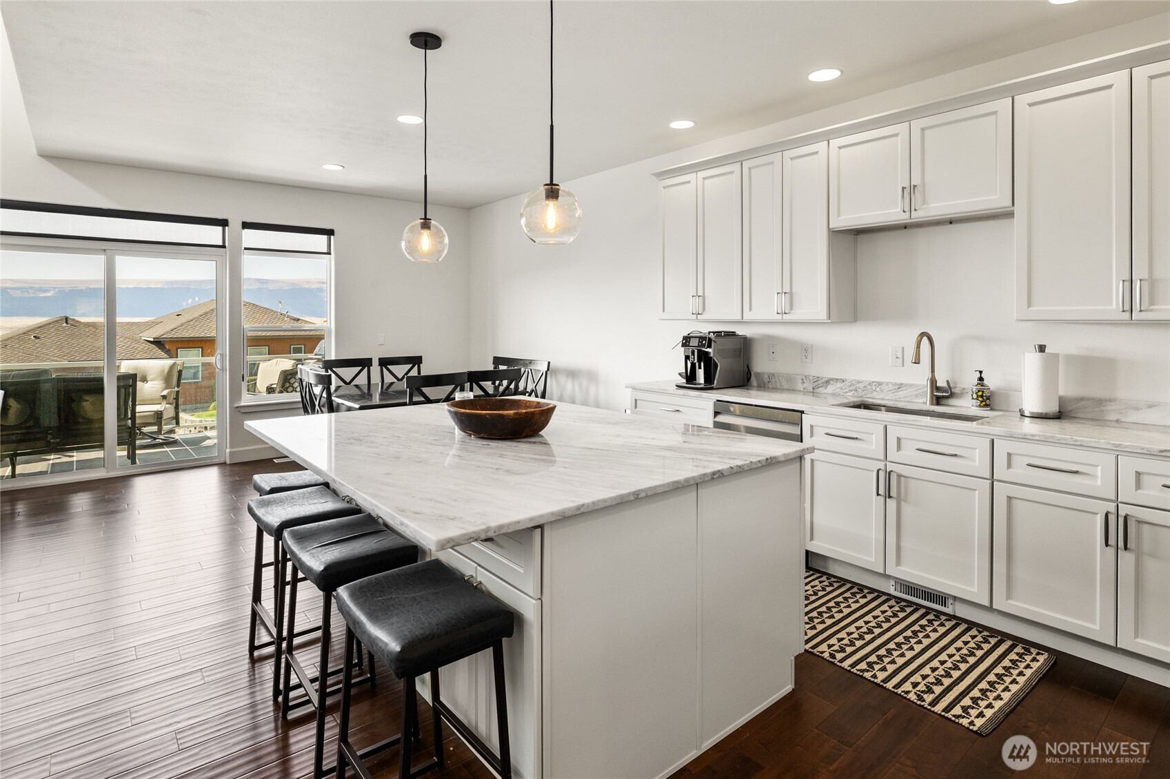 23307 Sunserra Loop Property Photo 9
