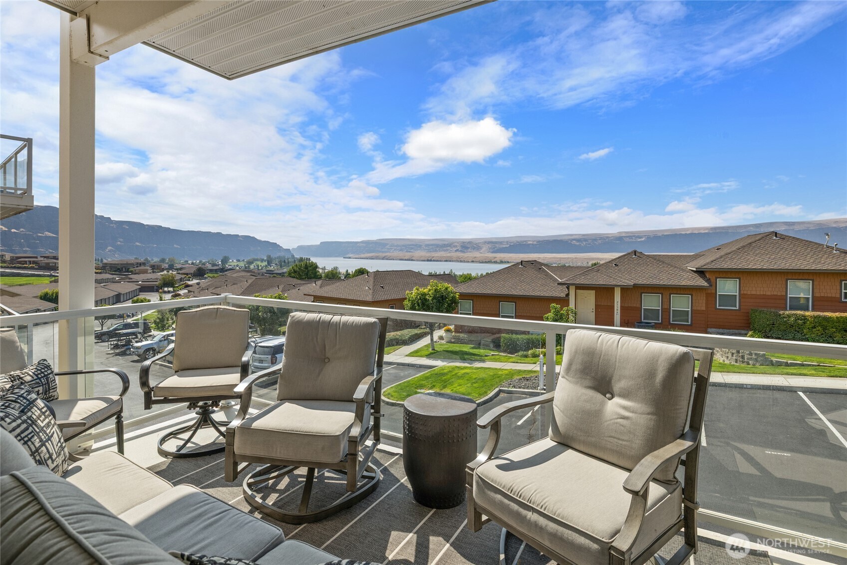 23307 Sunserra Loop Property Photo 12