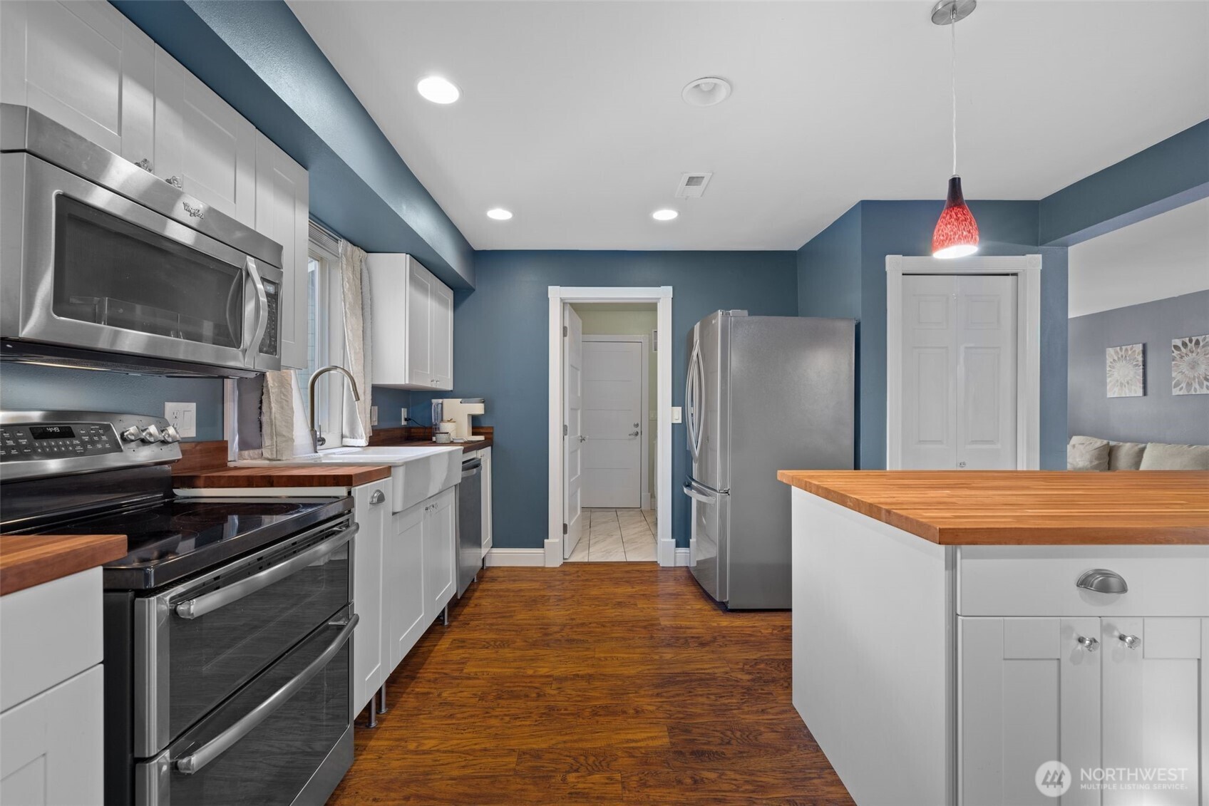 3111 154th Street Property Photo 10