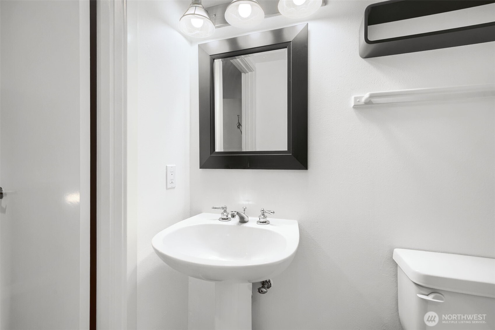 701 Galer Street 608 Property Photo 10