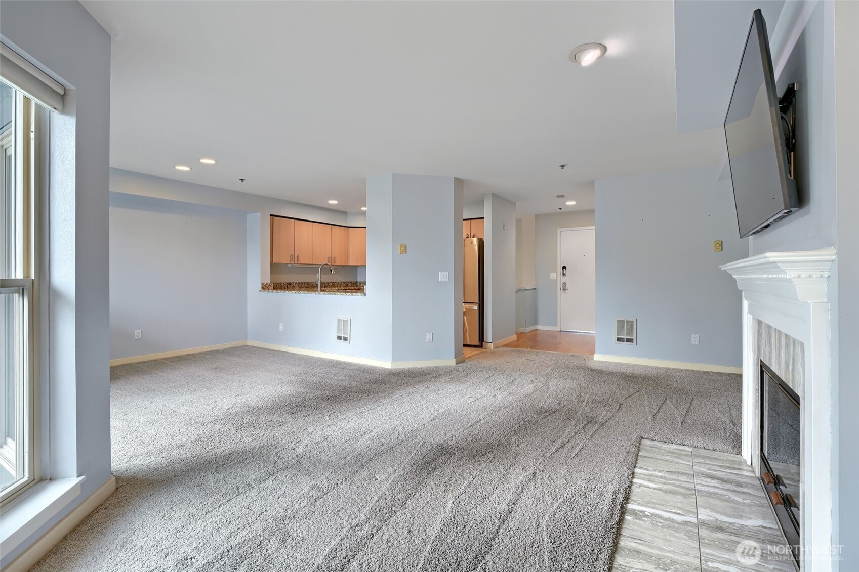701 Galer Street 608 Property Photo 11