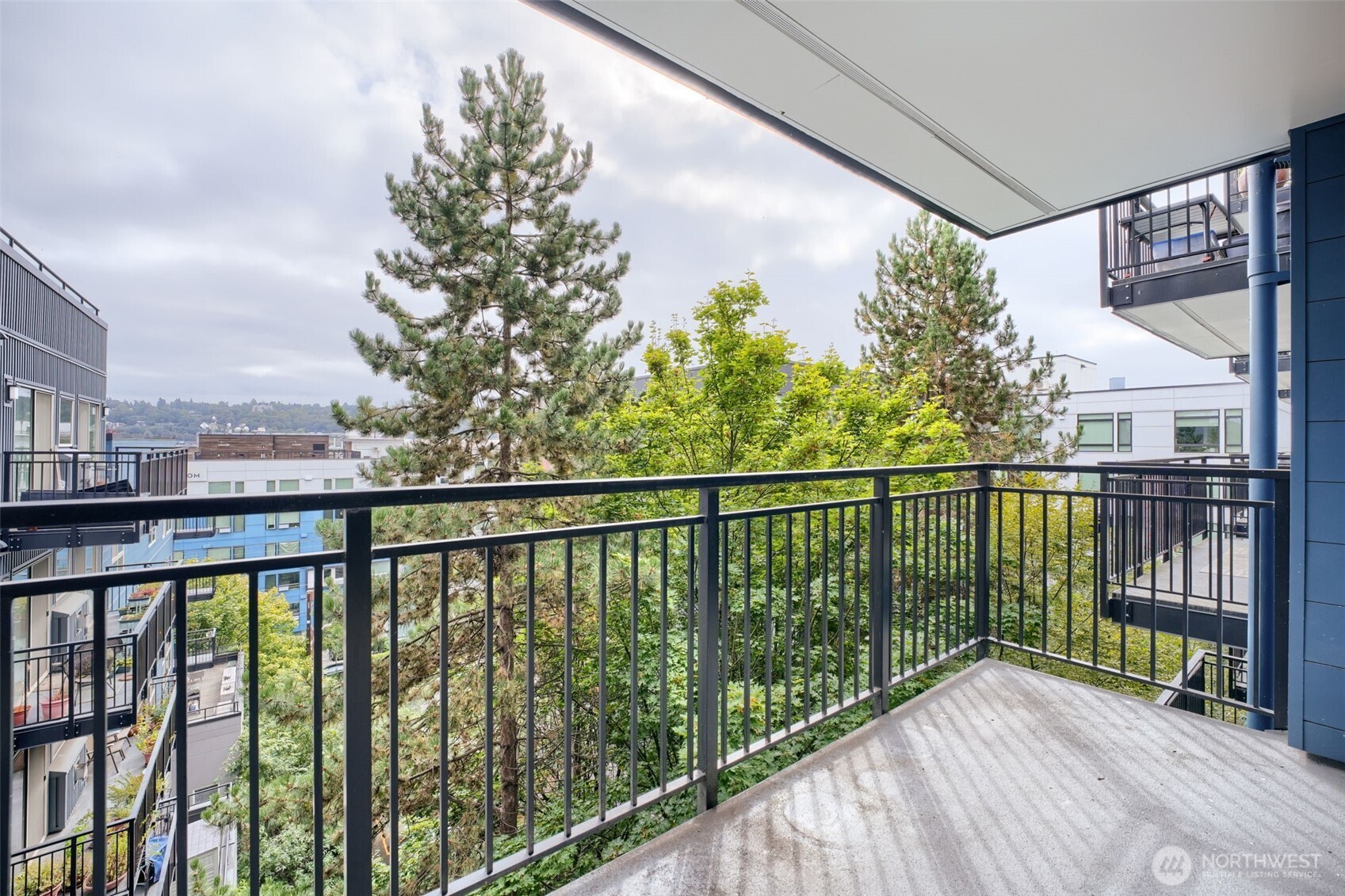 701 Galer Street 608 Property Photo 16