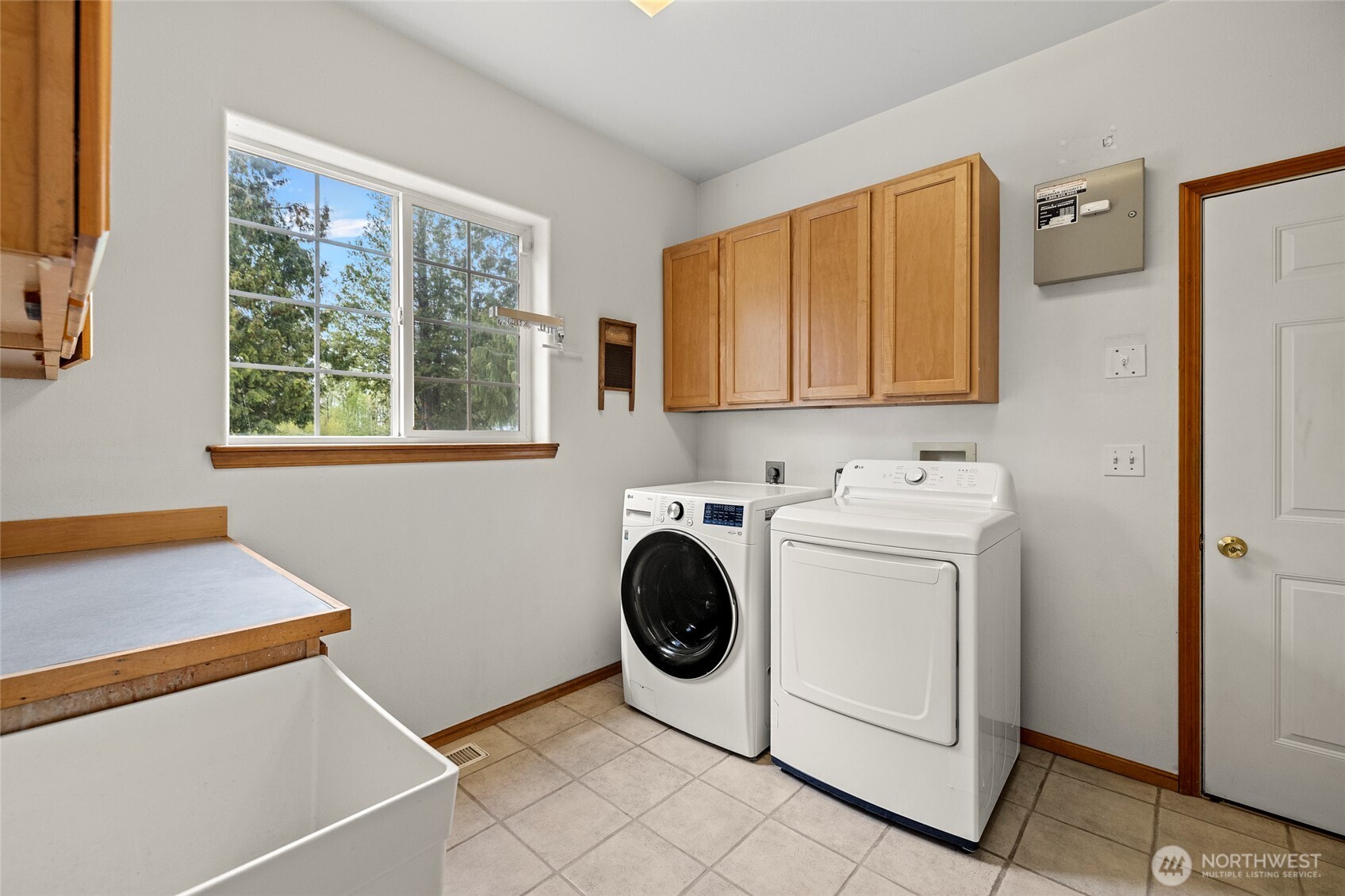 7037 Yukon Way Property Photo 19