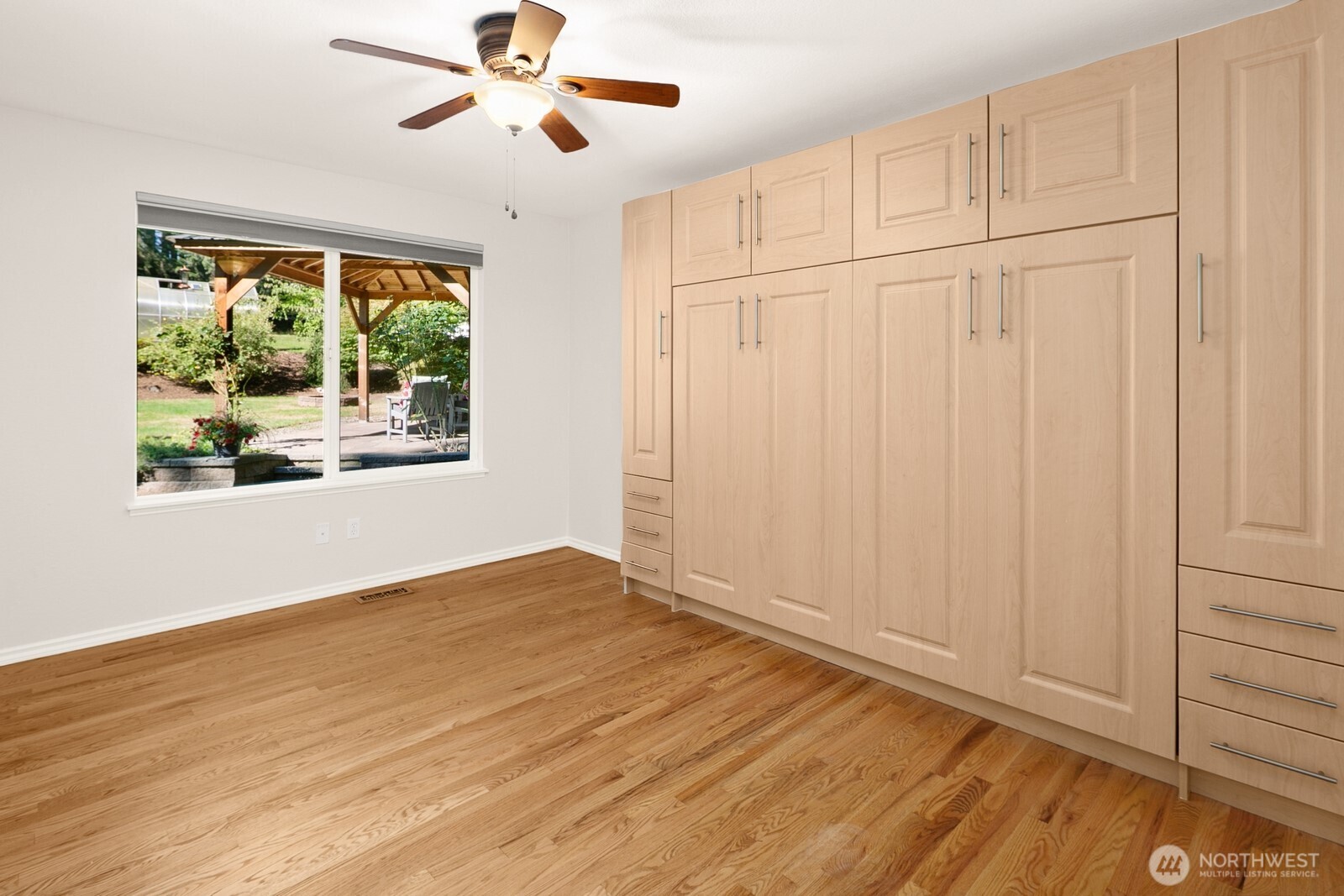13605 Ne 48th Place Property Photo 20