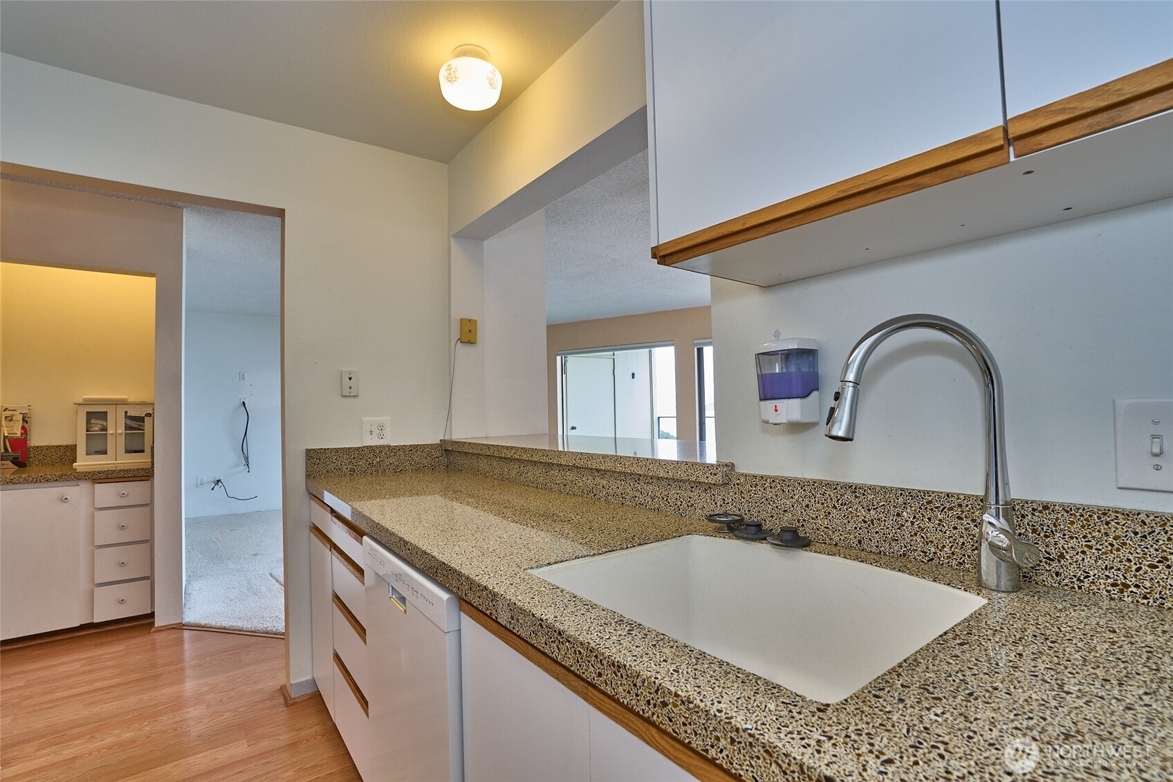 1301 Harbor Ave Sw #308 Property Photo 12