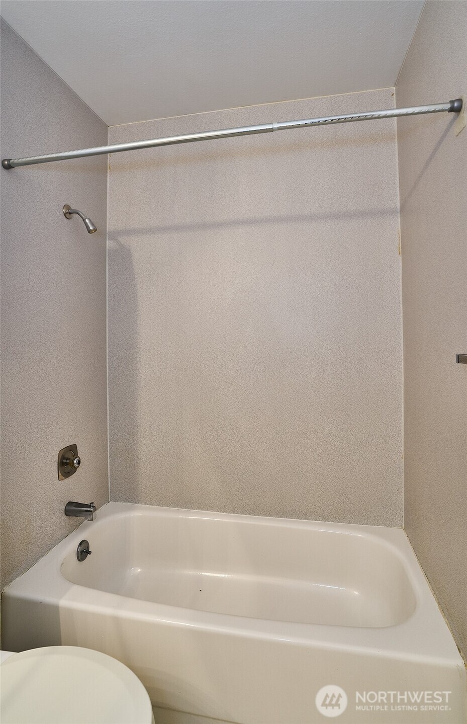 1301 Harbor Ave Sw #308 Property Photo 18