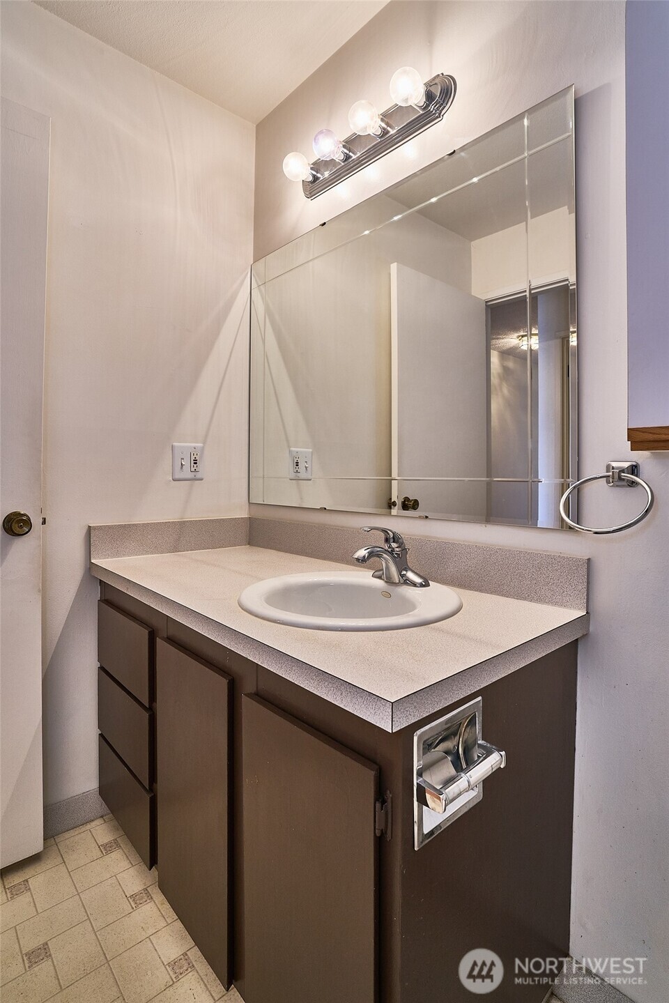 1301 Harbor Ave Sw #308 Property Photo 19