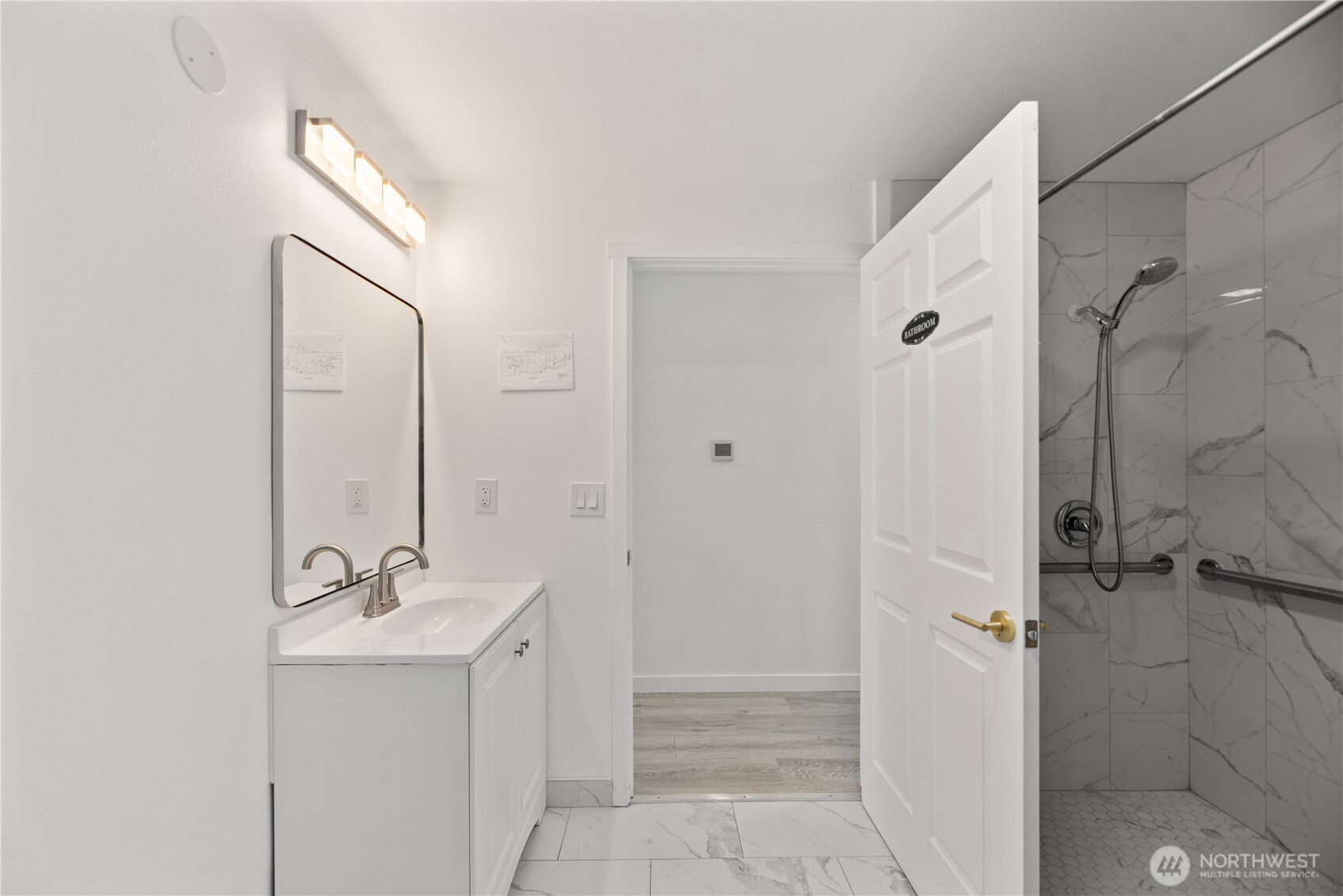 2104 Se 7th Street Property Photo 15
