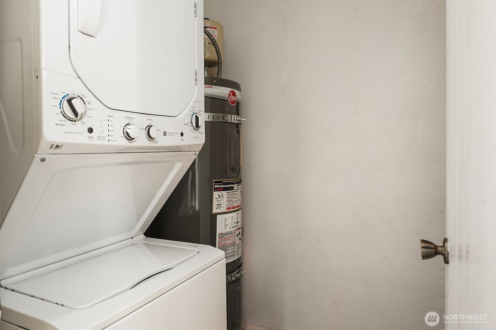 105 S 340th Street A Property Photo 16