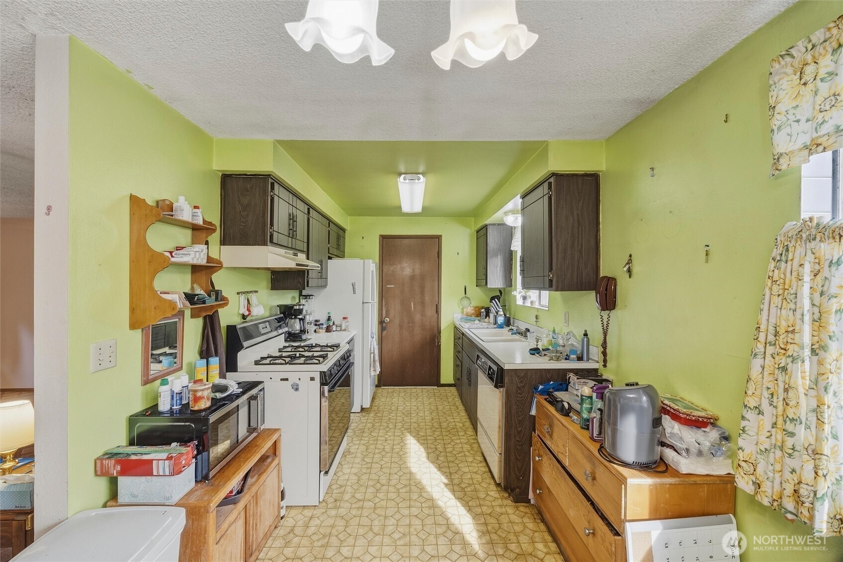 2120 Knox Avenue Property Photo 11