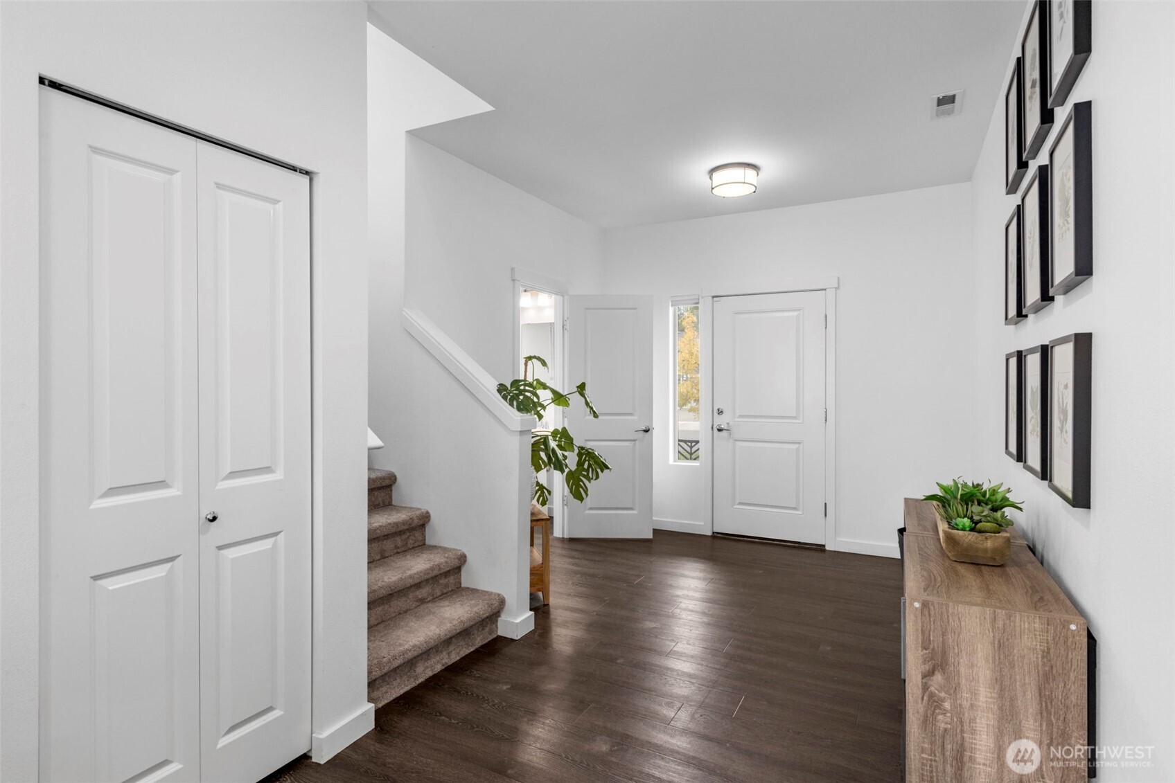 377 S Sergeant Street Property Photo 5