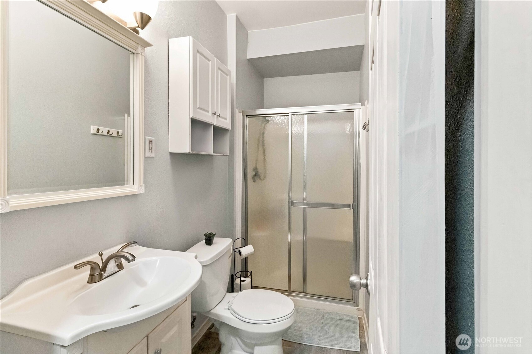 929 Edinburgh Court Property Photo 30