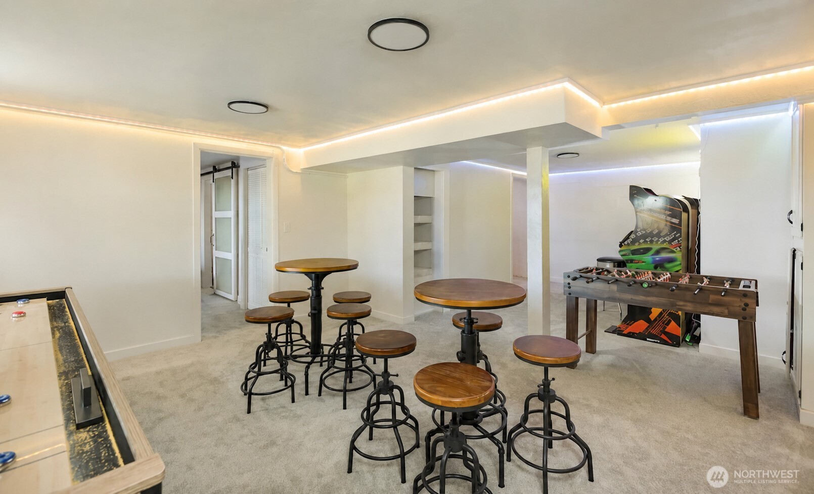 2514 N Lafayette Avenue Property Photo 18