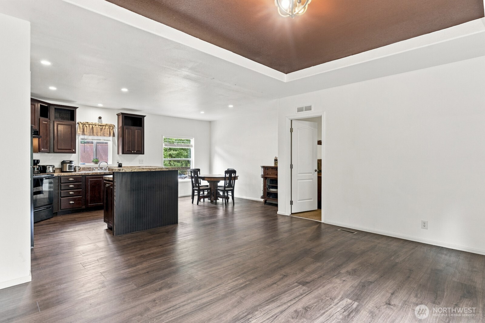 393 Manners Road Property Photo 4