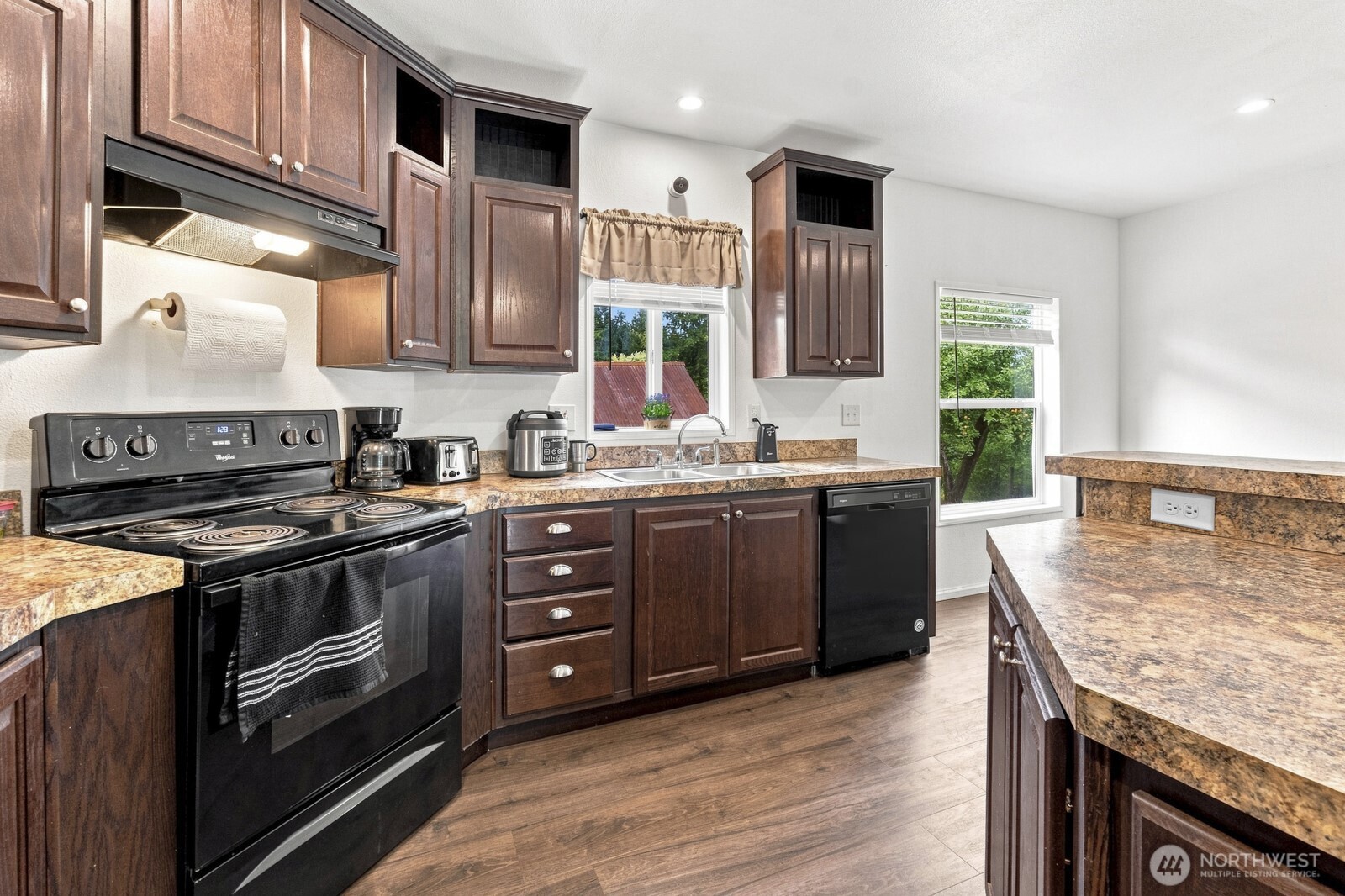 393 Manners Road Property Photo 6