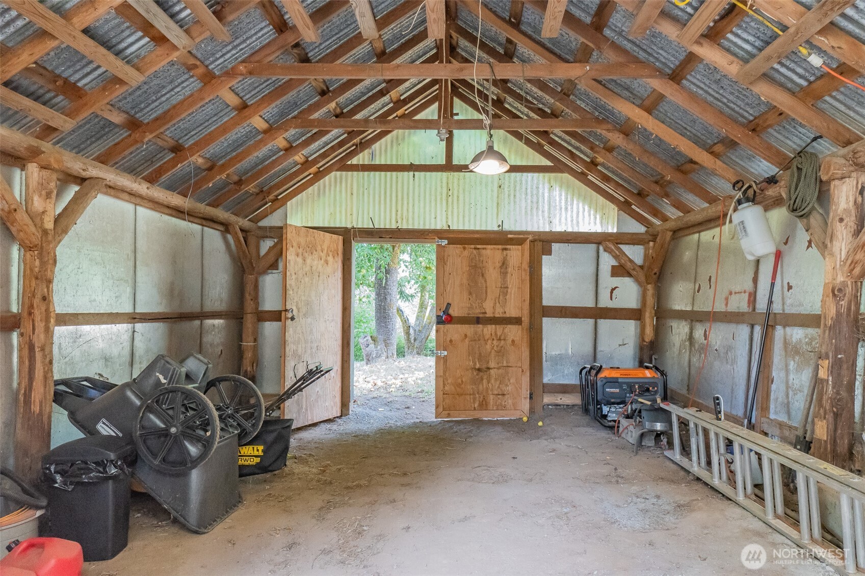 393 Manners Road Property Photo 17