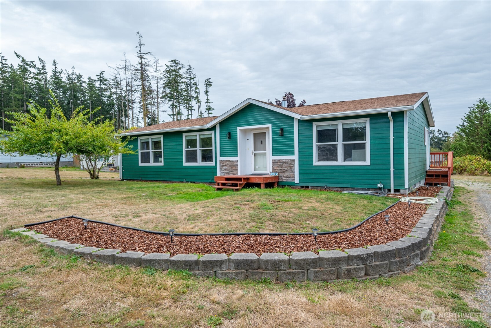 1105 Paul Avenue Property Photo 1